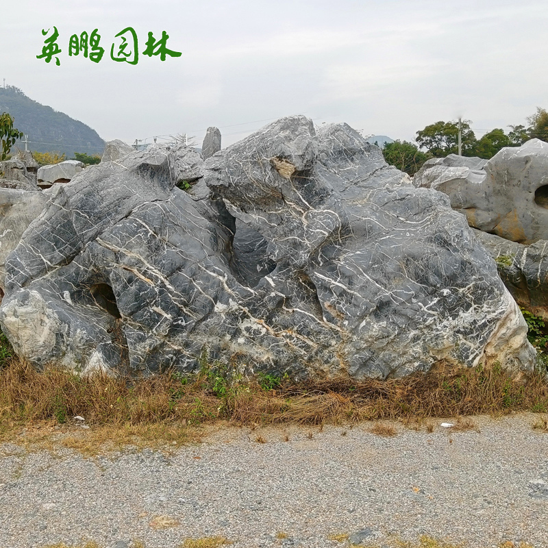 形态逼真太湖石假山 大型造型景石一站式服务 英鹏造景石批发
